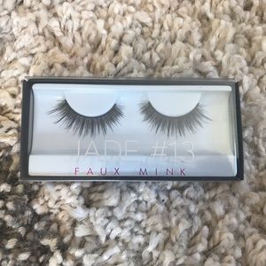 Huda Beauty Faux Mink Lashes #13 Jade